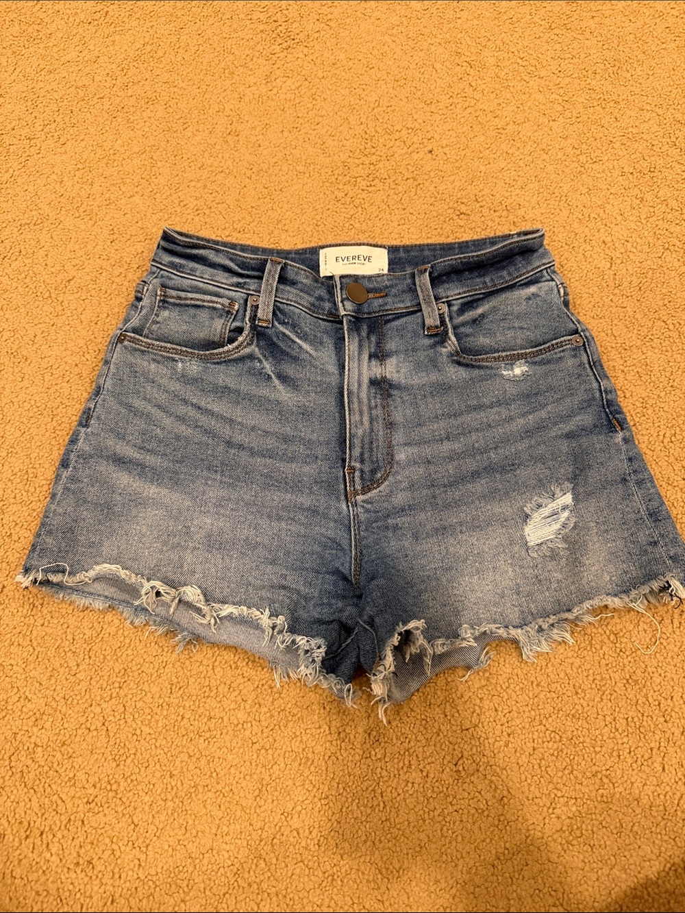 Evereve Medium Blue Frayed High-Rise Denim Shorts 24